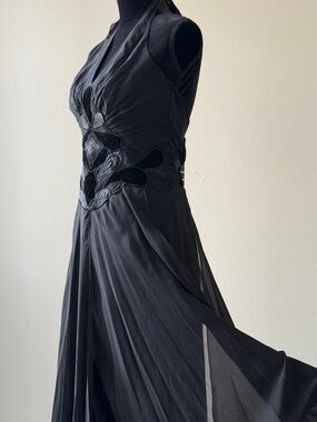 BCBGMaxAzria Black Sleeveless Chiffon Maxi Dress with Embroidered Waist